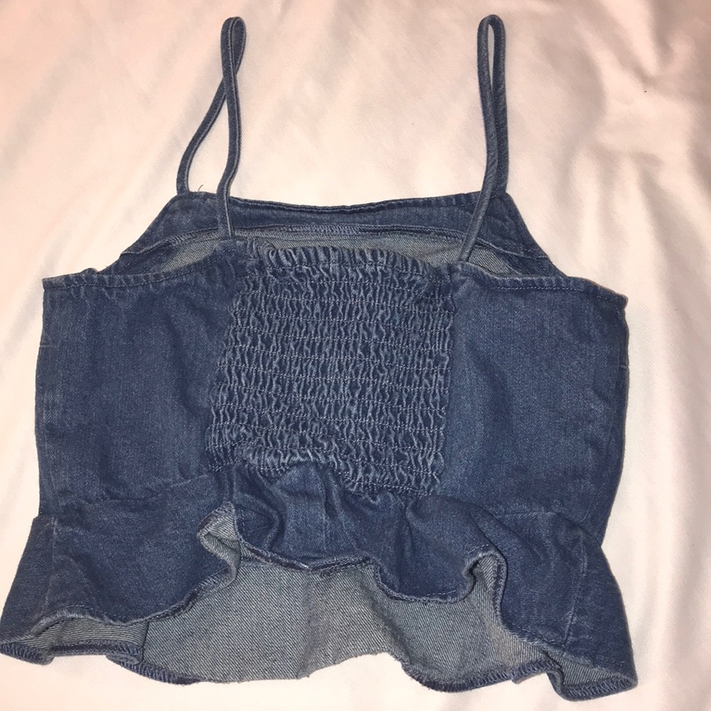 Crop-top - Picture 7 of 7